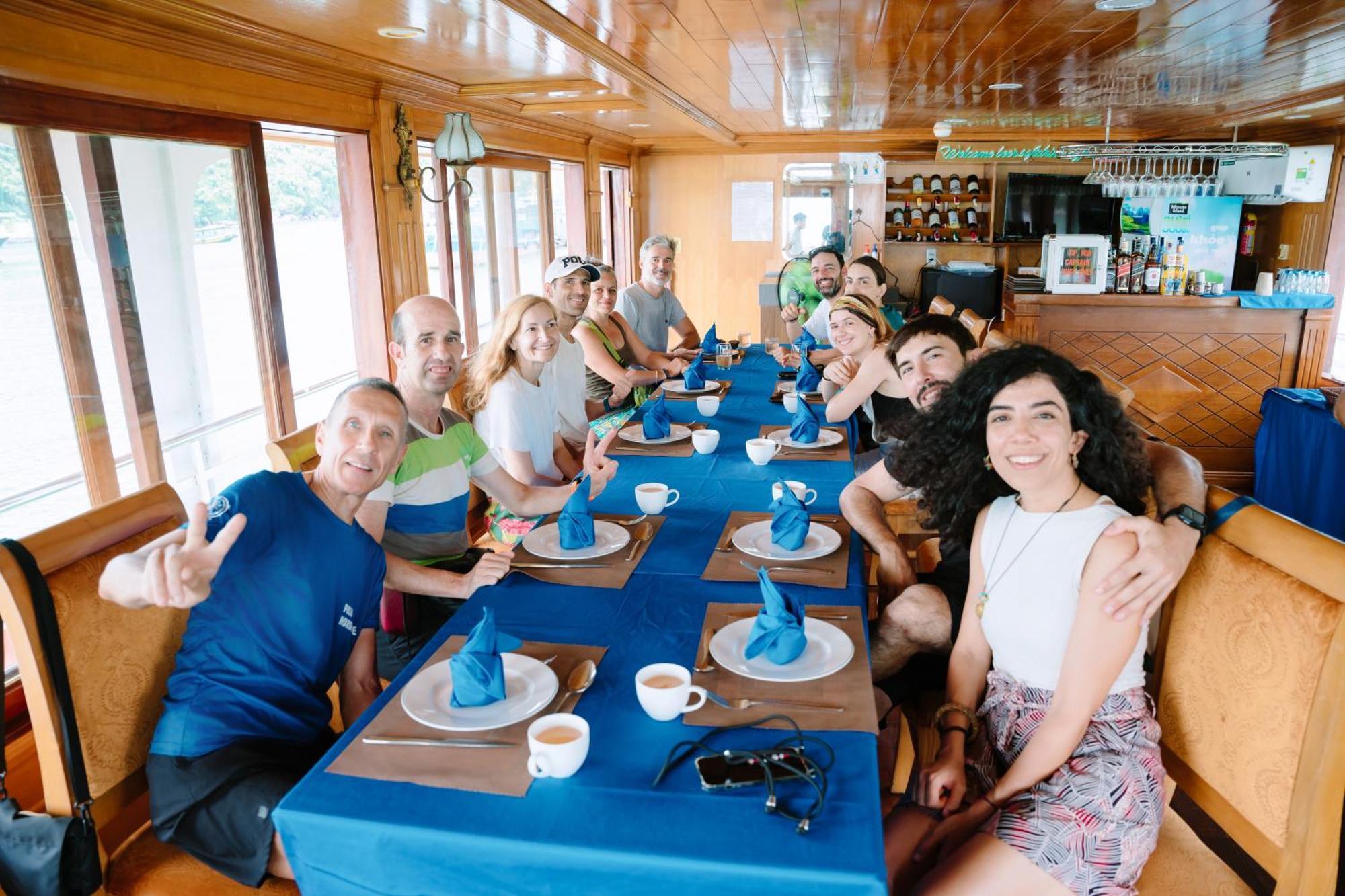 Hotel Venezia Cruises Ha Long Esterno foto