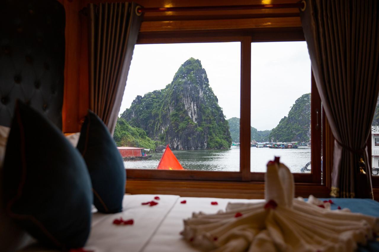 Hotel Venezia Cruises Ha Long Esterno foto